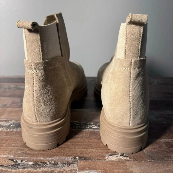 Steve Madden NWOT Tan Suede Ankle Boots Women Size 8 - Picture 4 of 7